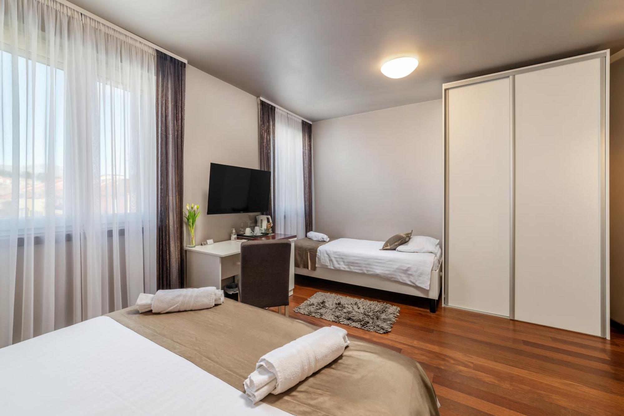 Luxury Rooms Kiara 斯普利特 外观 照片