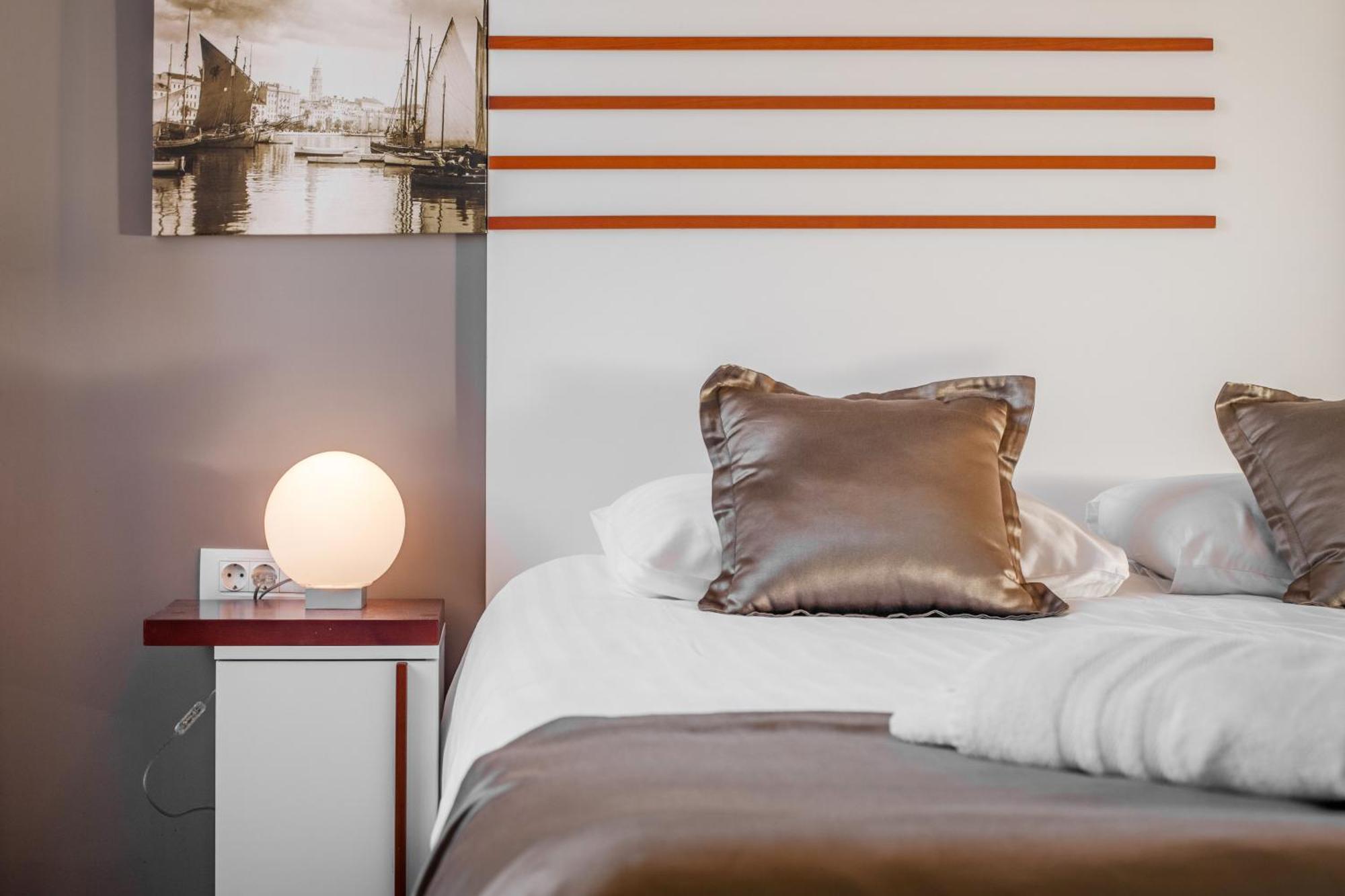 Luxury Rooms Kiara 斯普利特 外观 照片