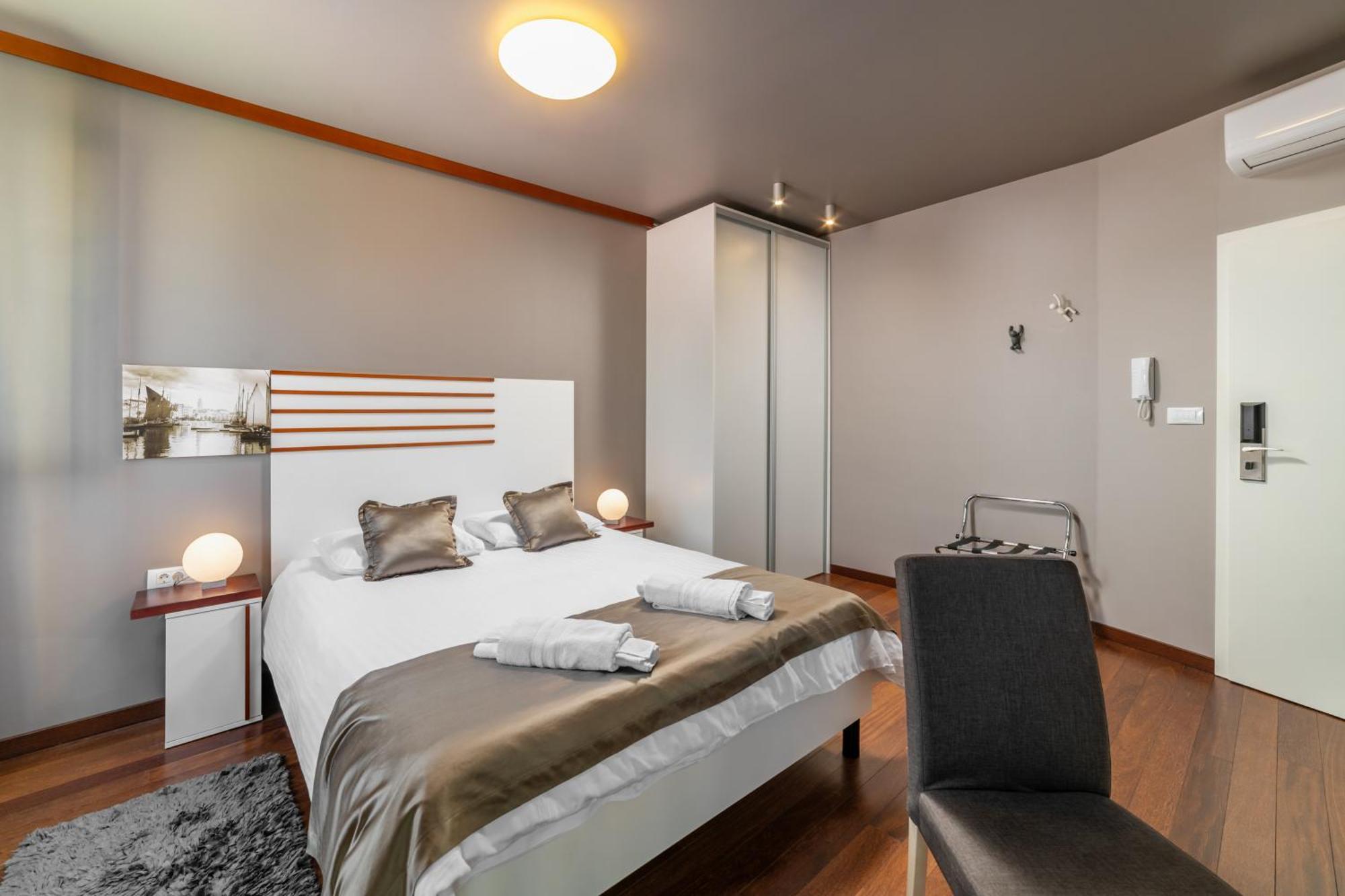 Luxury Rooms Kiara 斯普利特 外观 照片